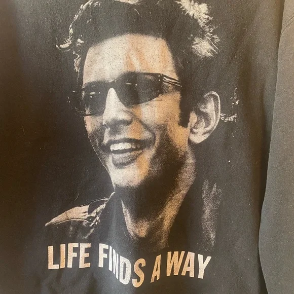 Gildan Black Crewneck Sweater with Iconic Jeff Goldblum Graphic - Picture 2 of 4